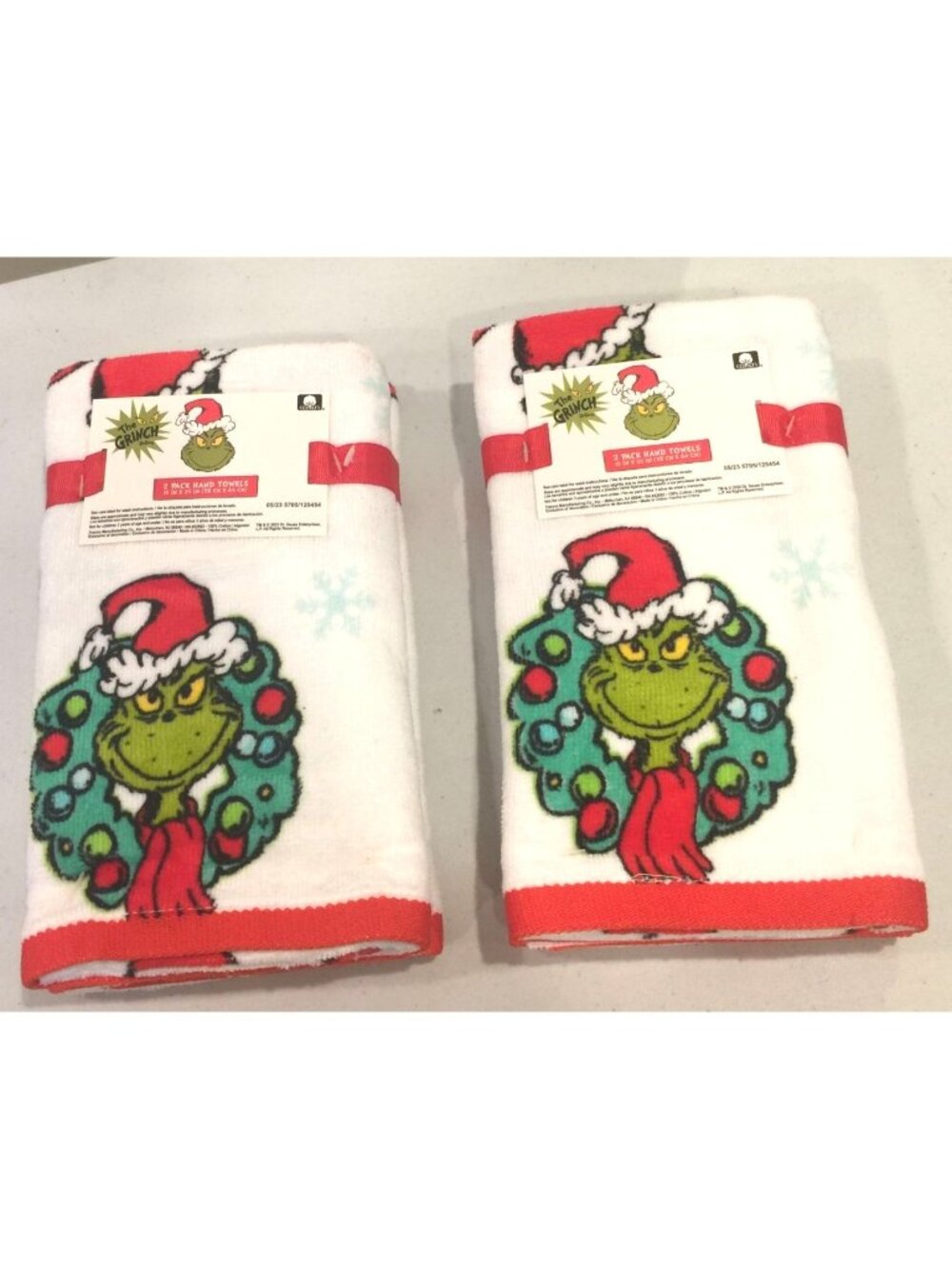 How the Grinch Stole Christmas Hand Towels Set of 2 Packages 2 Towels Each